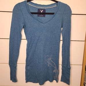 AE v neck blue long sleeve